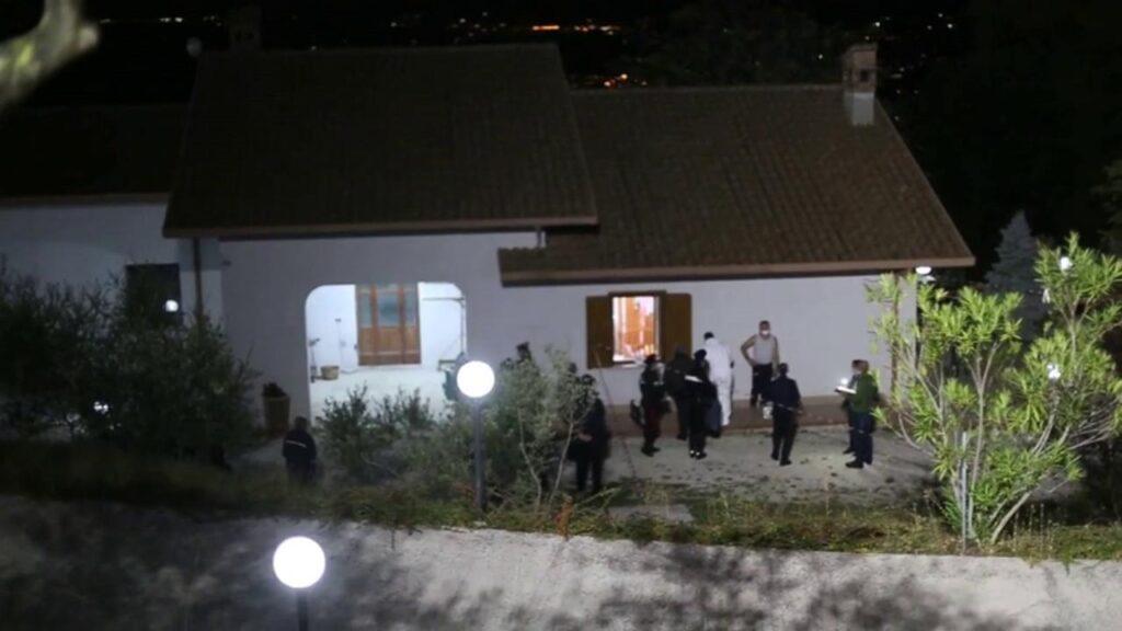 798447 thumb full 720 26102021 frosinone spara in casa