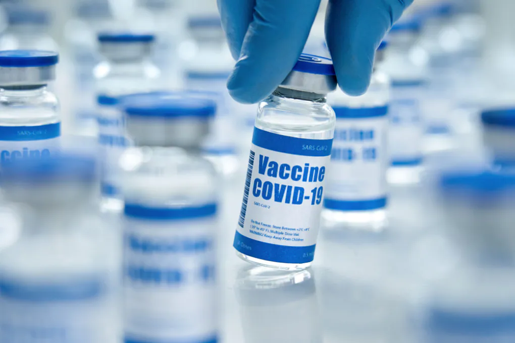 vaccini anti covid effetti in italia 1020x680