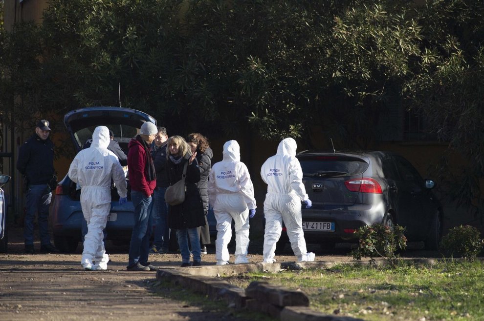 Anziana trovata morta a Milano, aveva i polsi legati