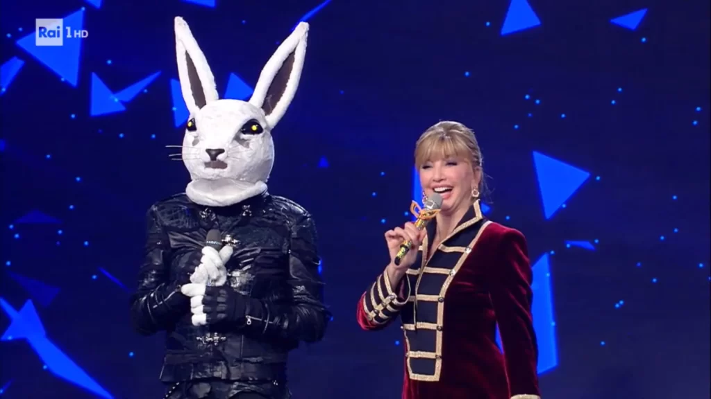 Il cantante mascherato 0 Apertura